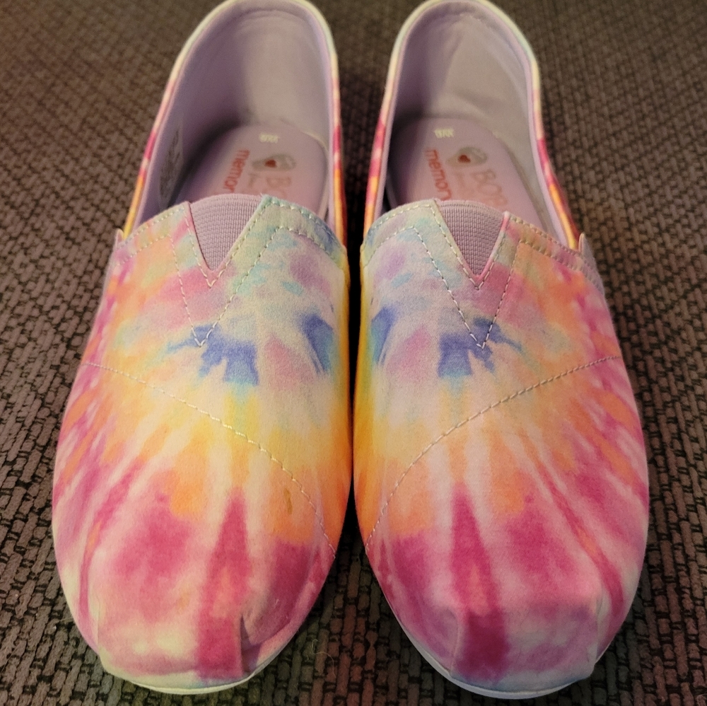 Bob's tie dye shoes